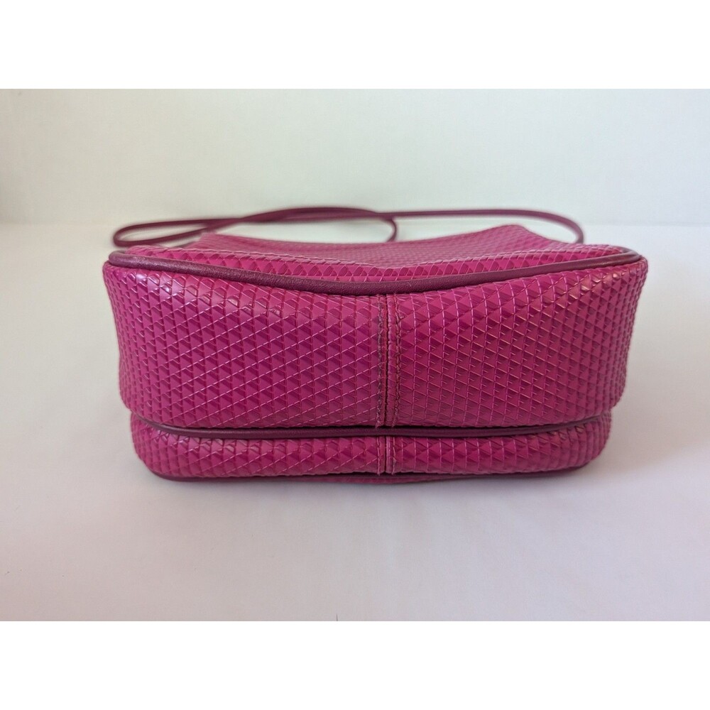 Vintage 1980's Liz Claiborne Fuchsia Pink Geometric Textured Crossbody Bag 1983 - Picture 8 of 14